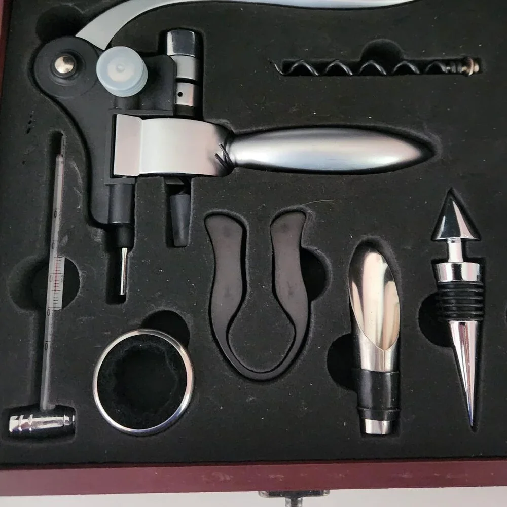Wine Lover's Tools Gift Box *Please Read*